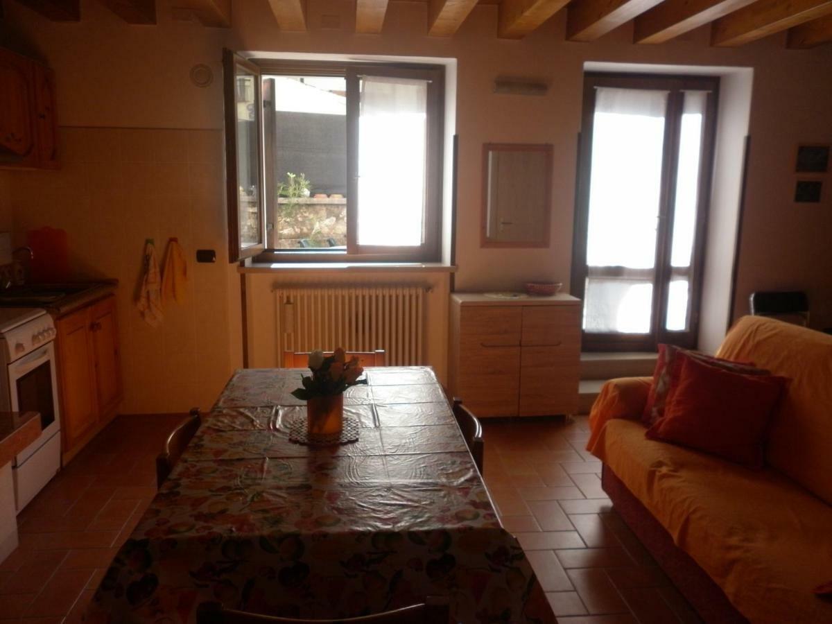 La Piccola Mimosa Apartment Sant'Ambrogio di Valpolicella Exterior photo